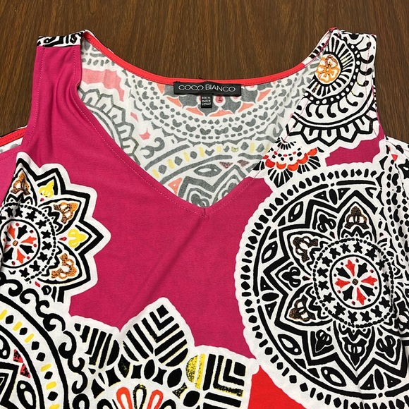 Coco Bianco cold shoulder top, size XL, NWT - Picture 2 of 13